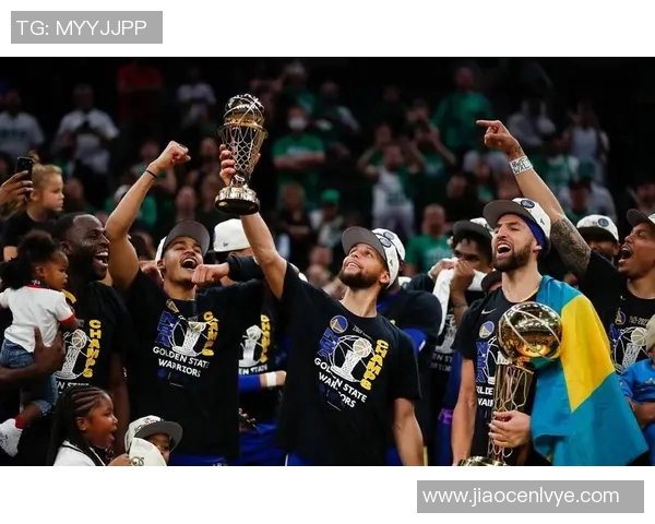 弱队借力球星崛起带动球队整体实力提升的奇迹之路 弱队借力球星崛起带动球队整体实力提升的奇迹之路